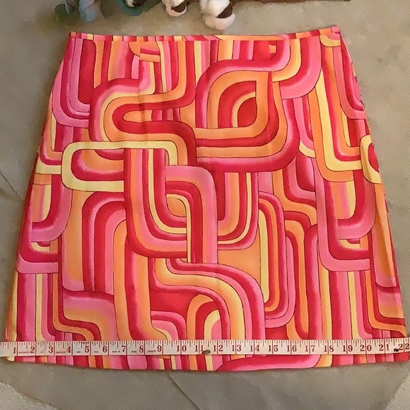 FUN FUN FUN skirt Size 9/10 - Picture 4 of 6